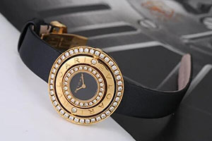 回收宝格丽ASTRALE18K黄金镶钻手表多少钱 石英表有何优势