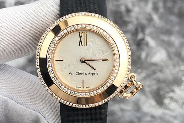 款式和机芯谁才是回收梵克雅宝95000旧手表价格的终极因素