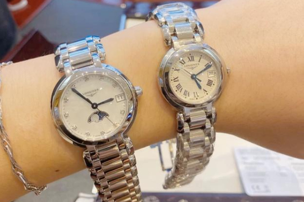 浪琴石英手表回收价格与机械表有区别吗