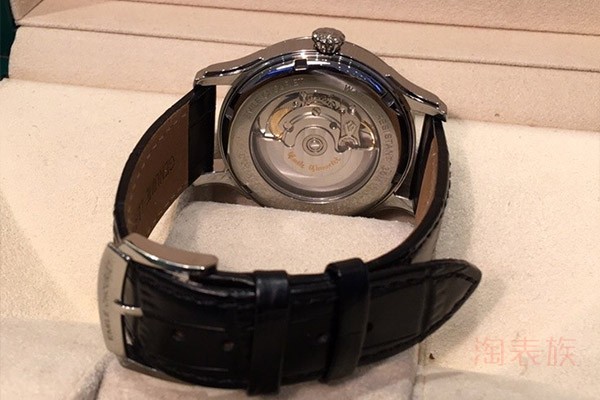 二手艾米龙传承系列灰盘腕表表带展示