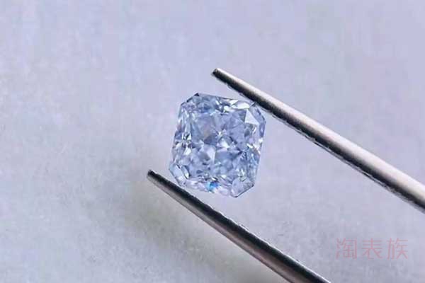 鉴别钻石的方法有哪些 有没有相对简单方法